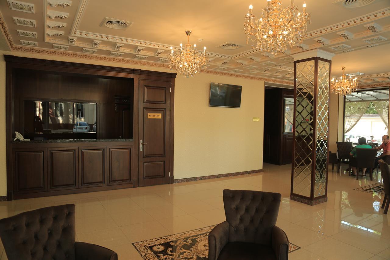 Hotel Grand Capital Tasjkent Buitenkant foto