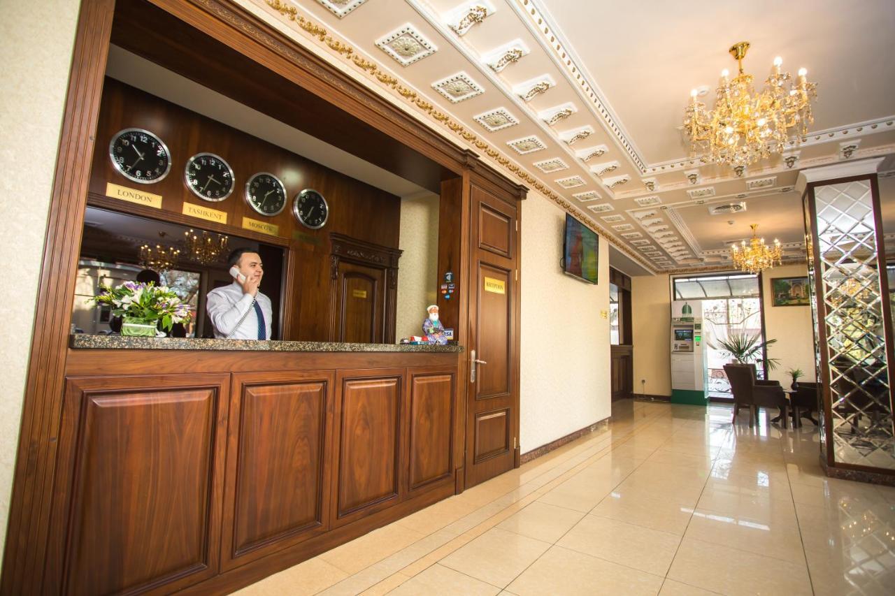 Hotel Grand Capital Tasjkent Buitenkant foto