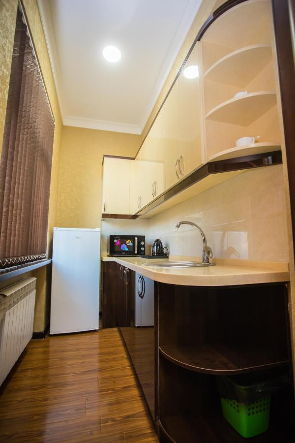 Hotel Grand Capital Tasjkent Buitenkant foto